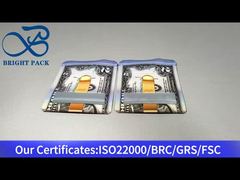 투명한 창이 있는 작은 크기의 지퍼락 비닐봉지