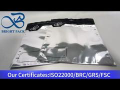 투명한 창이 있는 은색 삼면 밀봉 백