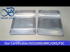 투명한 창문이 있는 흰색 작은 어린이용 지퍼백